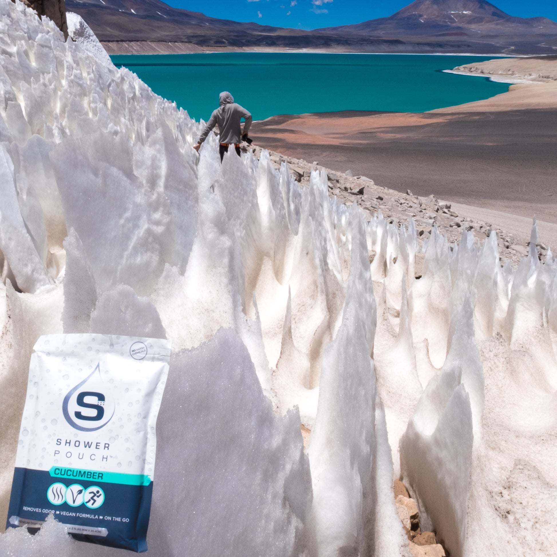 Kit de muestra de aventuras: 4 bolsas de ducha, 1 desinfectante para manos (60 %) y 1 bomba de baño